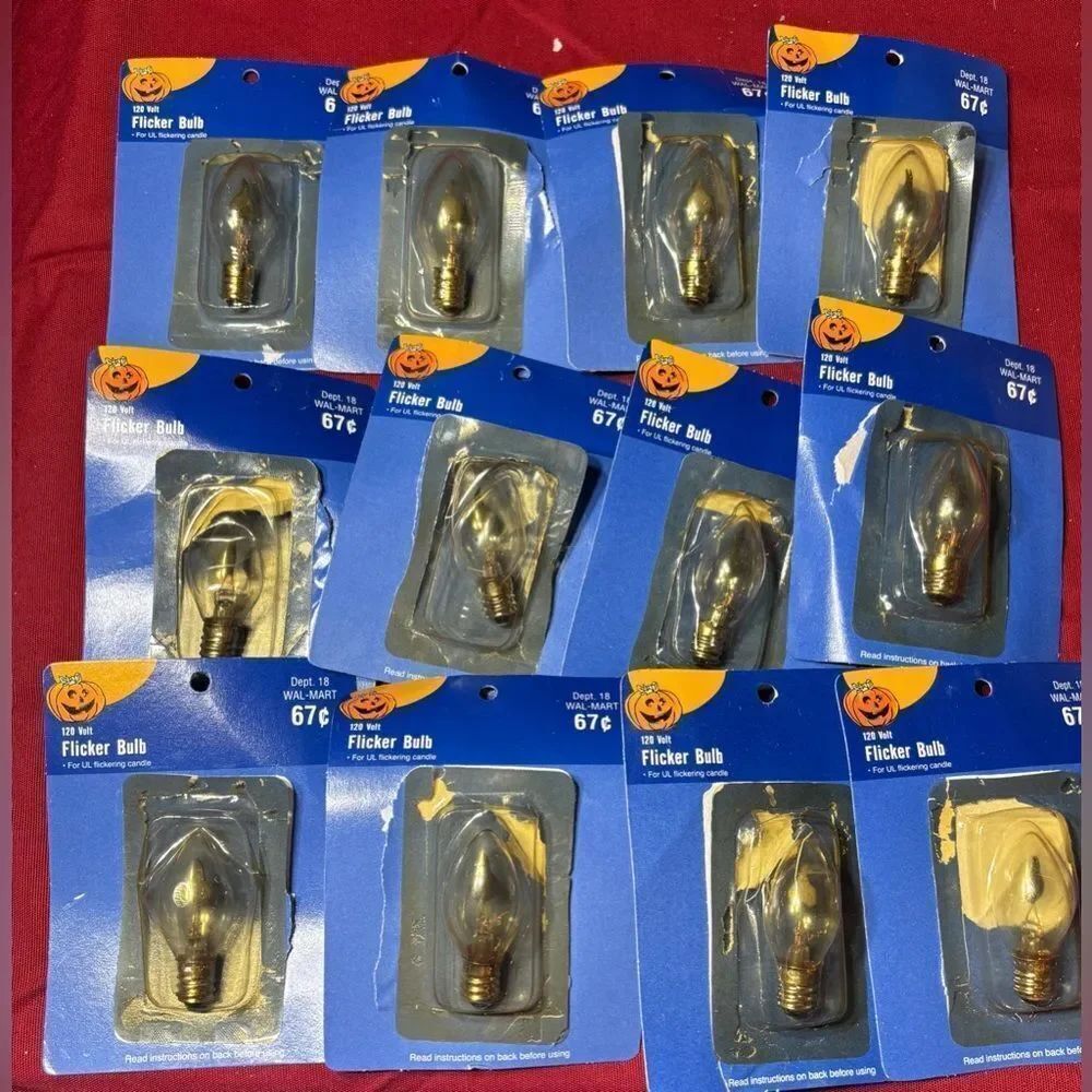 👻🎃💀 12 NEW 120 Volt Flicker Bulbs Halloween Decorations NWT